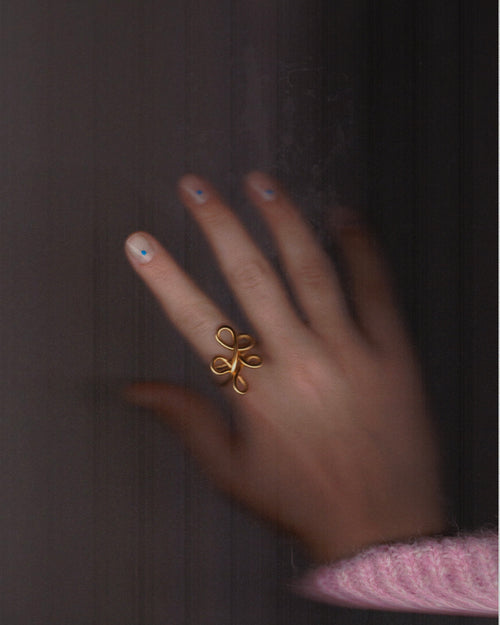 Daisy - Golden