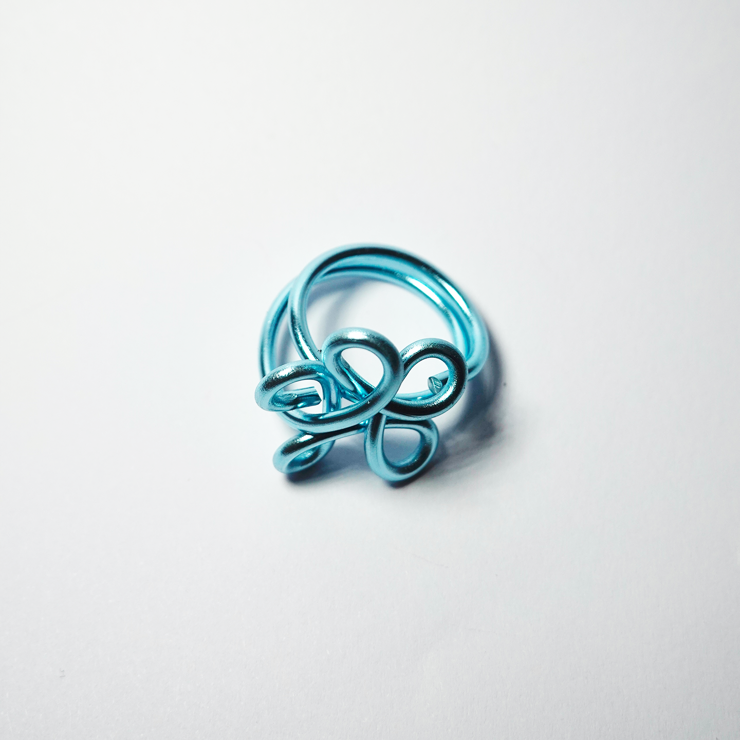 Daisy - Water Blue